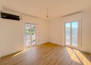 Soggiorno - Three-room apartment Pieve Ligure - photo 2