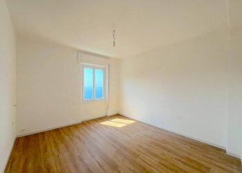 Camera da letto - Three-room apartment Pieve Ligure - photo 7
