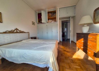 Camera da letto - Quadrilocale corso Galileo Ferraris, Cuneo (zona Donatello) - foto 29