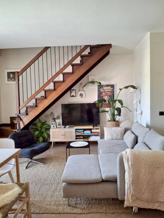 Salone - Four-room apartment strada Cantone Caneparo, 10, Biella - photo 3