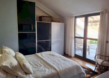 Camera da letto - Four-room apartment strada Cantone Caneparo, 10, Biella - photo 28