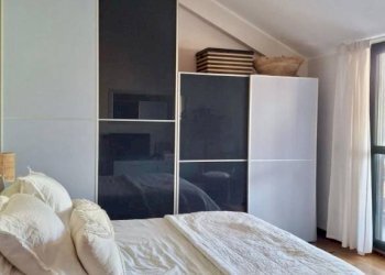 Camera da letto - Four-room apartment strada Cantone Caneparo, 10, Biella - photo 30