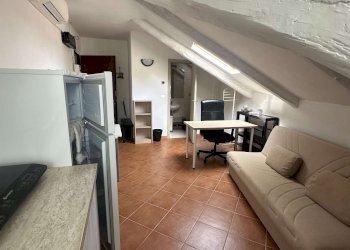 MONOLOCALE - Mansarda corso MONCALIERI, 259, Torino (zona Borgo Po) - foto 6