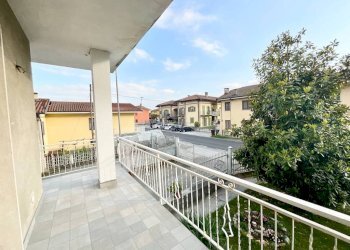 Terrazzo - Two-room apartment hamlet San Barnaba, Busca - photo 36