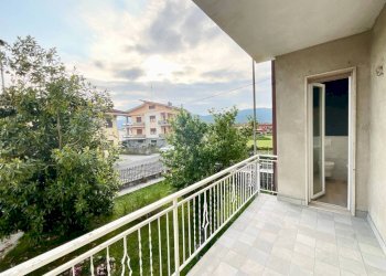 Terrazzo - Two-room apartment hamlet San Barnaba, Busca - photo 38