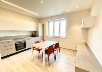 Soggiorno - Two-room apartment hamlet San Barnaba, Busca - photo 2