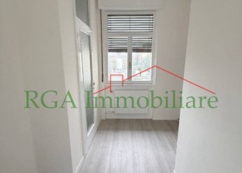 Stanza non arredata - Three-room apartment via Italia, Seriate - photo 4