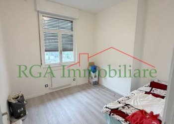 Camera da letto - Three-room apartment via Italia, Seriate - photo 10