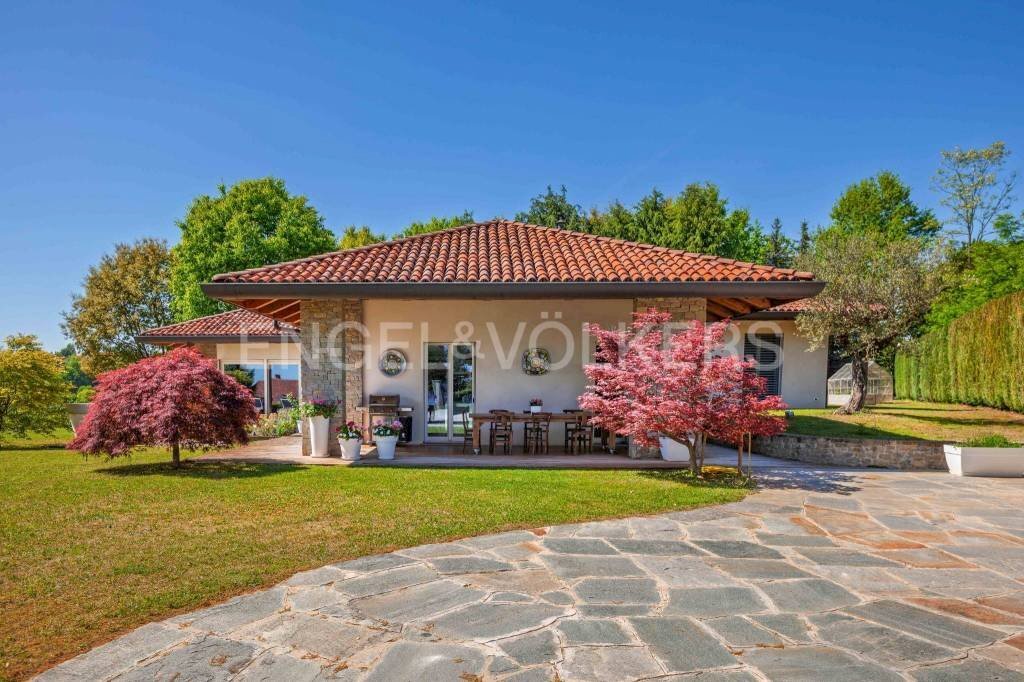 Giardino - Villa Località Piano, Sommariva Perno - foto 1