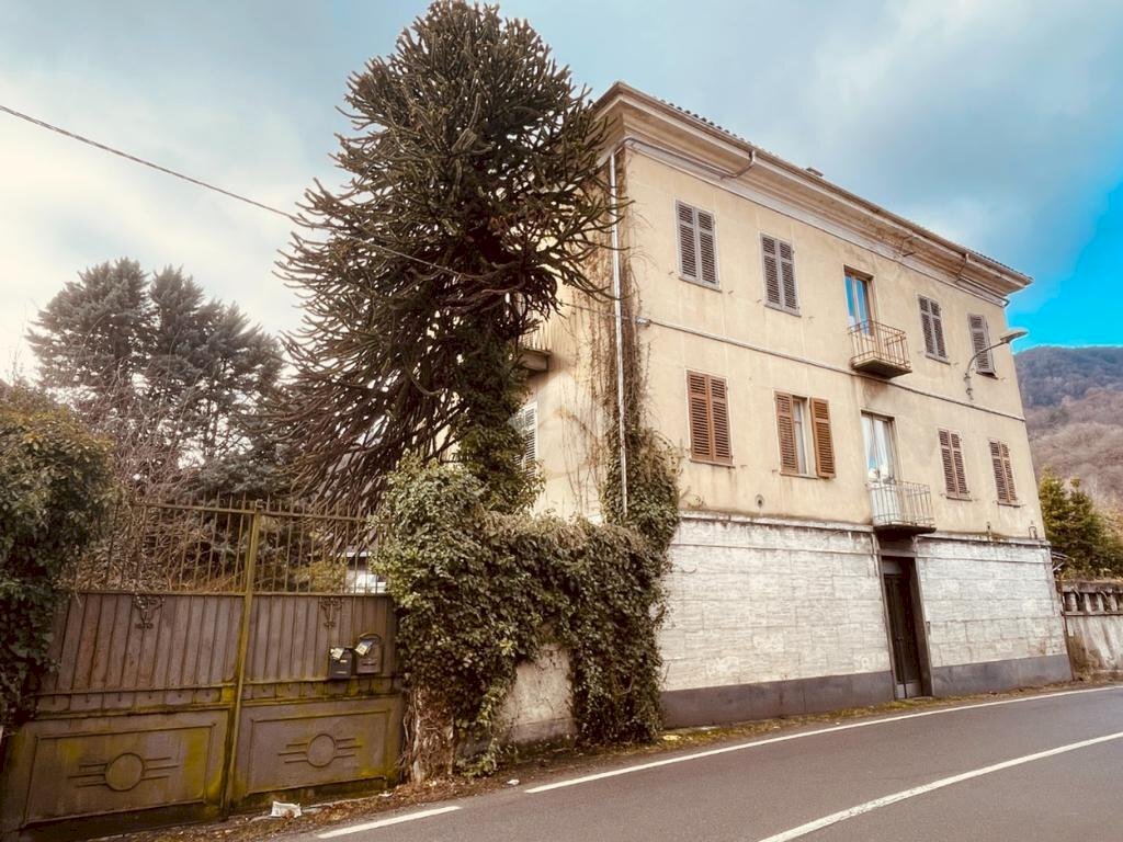 Casa semi indipendente Frazione Falcero, Valdilana - foto 1