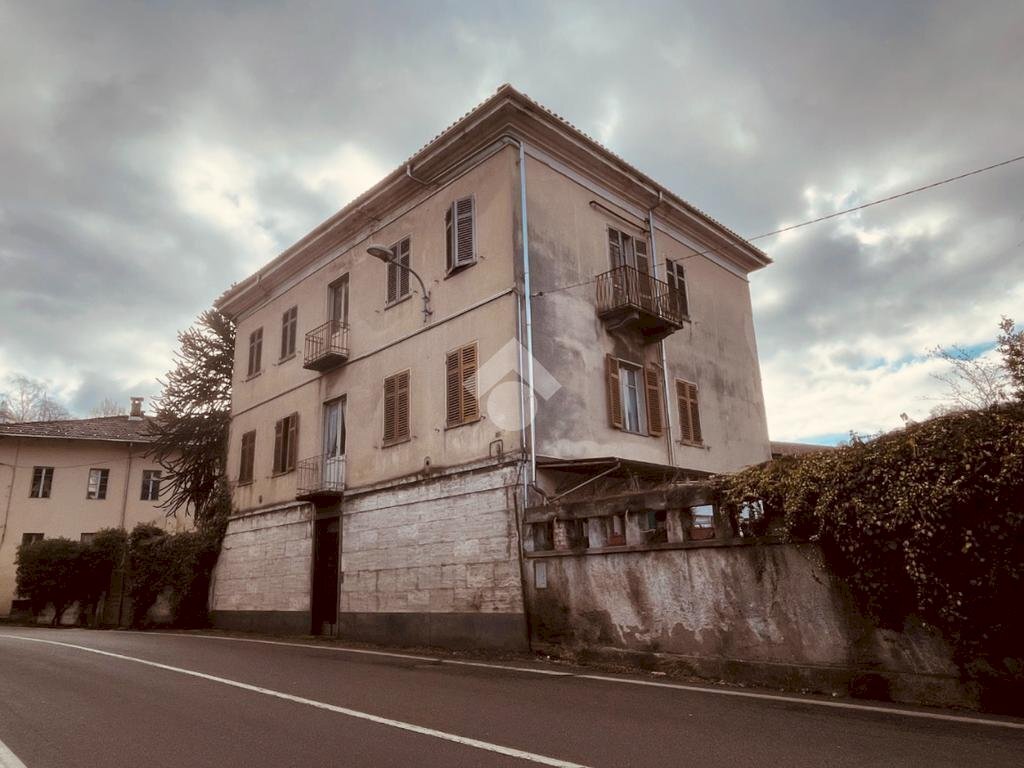 Casa semi indipendente Frazione Falcero, Valdilana - foto 2