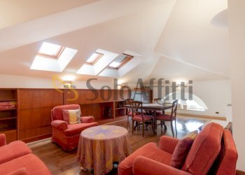 soggiorno mansarda.jpg - Villa Sanremo - photo 24