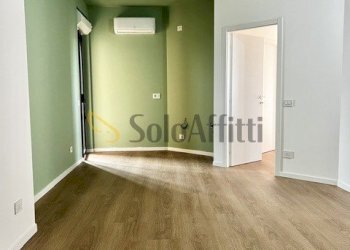 IMG_8677 - Four-room apartment Via Salvatore Matarrese 2, Bari (neighborhood Poggiofranco) - photo 1