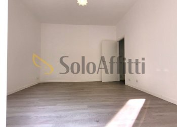 Soggiorno/camera - One-room apartment Via Cavour, Cerro Maggiore - photo 2