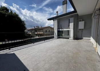 Terrazza abitabile - Appartamento Via Pascoli 1, Quinto Vicentino - foto 11