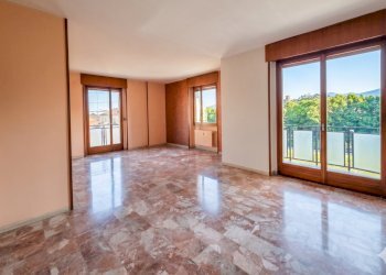 SALONE 1 - Four-room apartment Via XXV Aprile, Brescia - photo 3