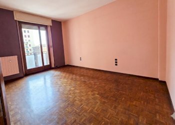 CAMERA PRINCIPALE - Four-room apartment Via XXV Aprile, Brescia - photo 12