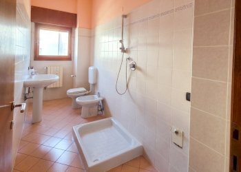 BAGNO 1 - Four-room apartment Via XXV Aprile, Brescia - photo 16