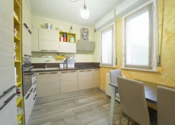 cucina luminosa - Trilocale Via Berlino 89, Santarcangelo di Romagna - foto 8
