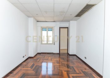 JIJ9OJ-2.jpg - Apartment Viale dei Platani, Ragusa - photo 18