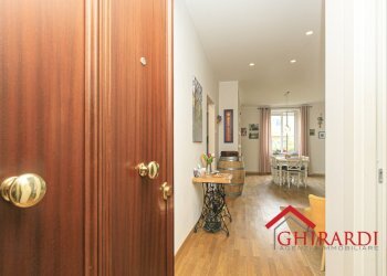 1.0 INGRESSO - Appartamento Via Ursone da Sestri, Genova (zona Sestri Ponente) - foto 2