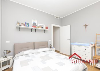 4.2 CAMERA 1 - Appartamento Via Ursone da Sestri, Genova (zona Sestri Ponente) - foto 16