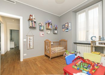 5.2 CAMERA 2 - Appartamento Via Ursone da Sestri, Genova (zona Sestri Ponente) - foto 20