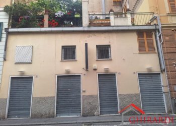 1.2 ESTERNO - Commercial Premises Via Gaetano Donizetti, Genova (neighborhood Sestri Ponente) - photo 3