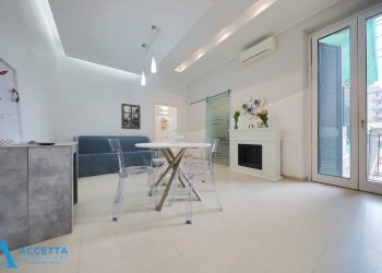 Living - Bilocale Via Diego Peluso 89, Taranto - foto 9