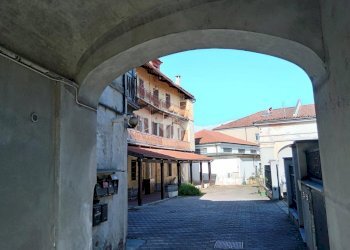 Four-room apartment Piazza palazzo civico, Vigone - photo 2