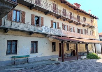 Four-room apartment Piazza palazzo civico, Vigone - photo 15
