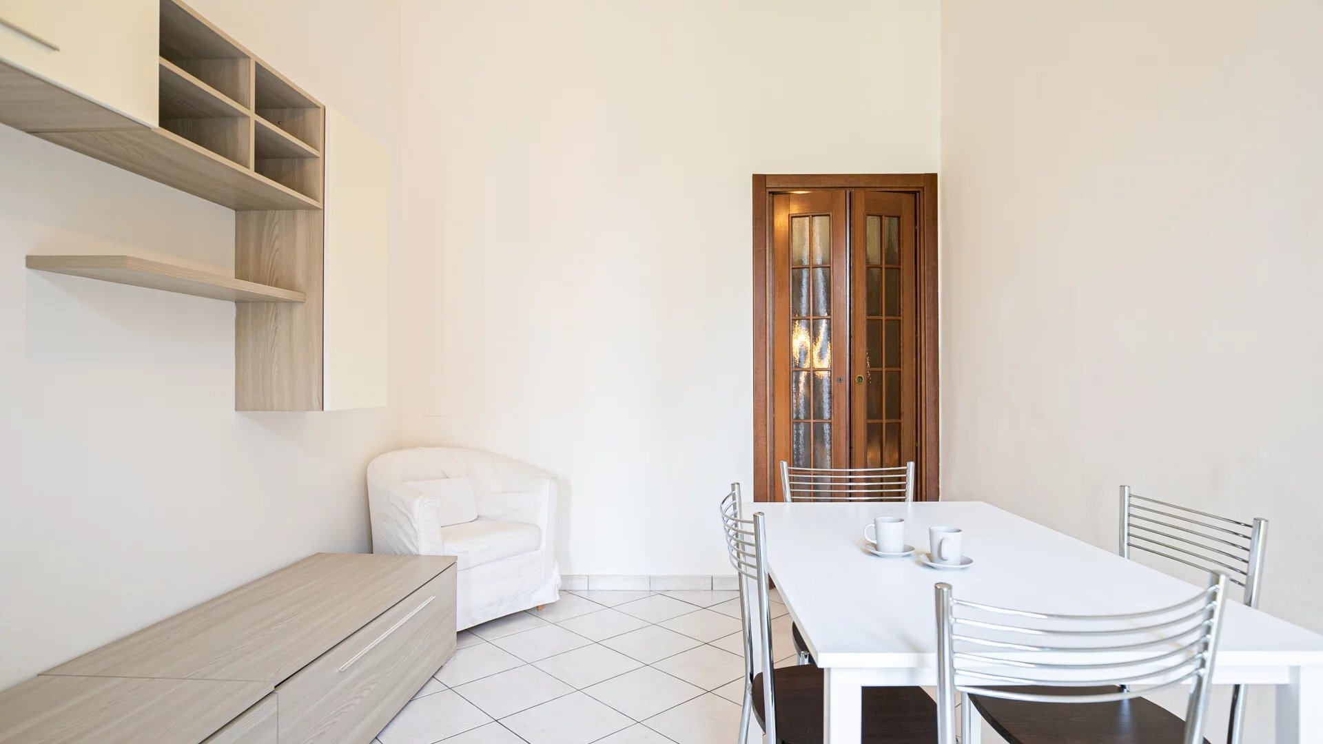 Two-room apartment Via Giambellino, Milano (neighborhood Giambellino) - photo 2