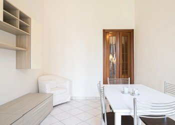 Two-room apartment Via Giambellino, Milano (neighborhood Giambellino) - photo 2