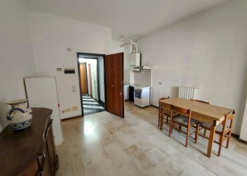 Soggiorno con cottura - Three-room apartment Via Vittorio Veneto, Chiavari - photo 4