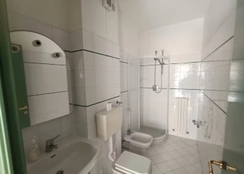 Three-room apartment Via Vittorio Veneto, Chiavari - photo 18