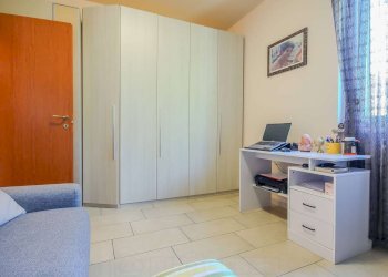 Three-room apartment Lissone - photo 33