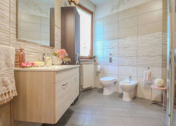 Three-room apartment Lissone - photo 34