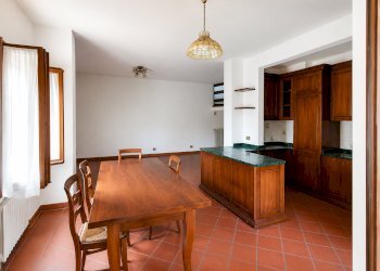 Portion of a house via DI MEZZO, Nonantola - photo 7