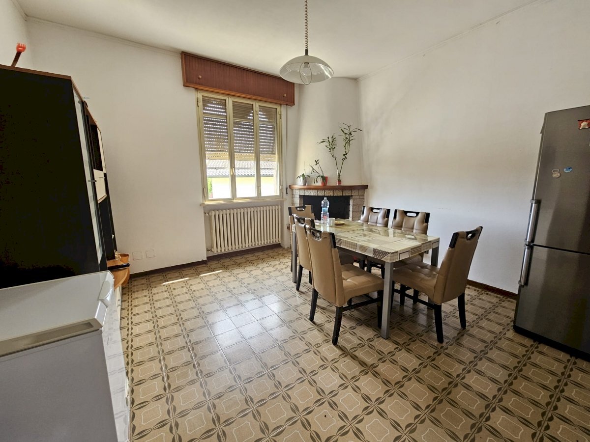 Four-room apartment Ravenna - photo 1