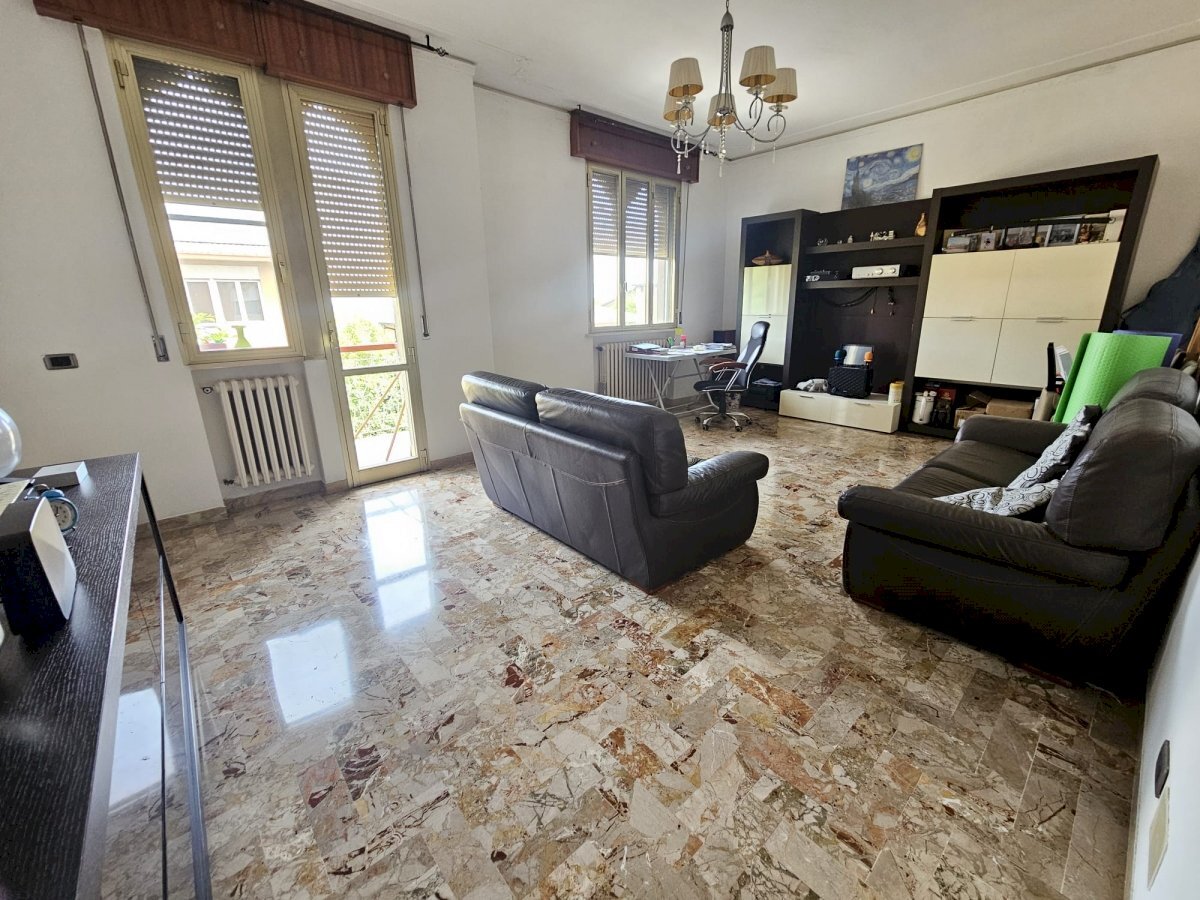 Four-room apartment Ravenna - photo 3