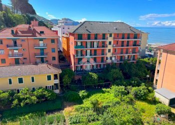 Three-room apartment Via michelangelo, Lavagna - photo 4