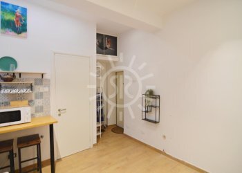 One-room apartment Bologna (neighborhood Centro Storico) - photo 7