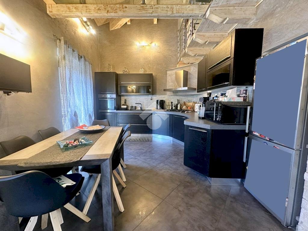 Four-room apartment Via Piave, Bussoleno - photo 2