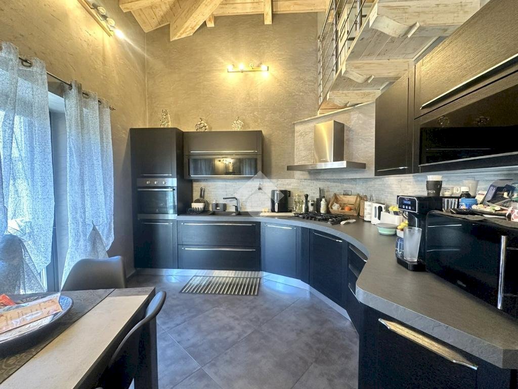 Four-room apartment Via Piave, Bussoleno - photo 3