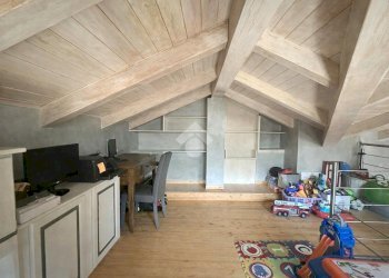 Four-room apartment Via Piave, Bussoleno - photo 28