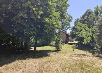 Giardino - Semi-detached house Località Val Maggiora, 39, Asti - photo 7