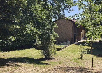 Giardino - Semi-detached house Località Val Maggiora, 39, Asti - photo 8