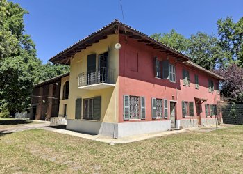 Facciata - Semi-detached house Località Val Maggiora, 39, Asti - photo 10