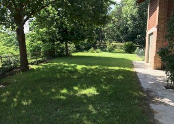 Giardino - Casa semi indipendente Località Val Maggiora, 39, Asti - foto 5