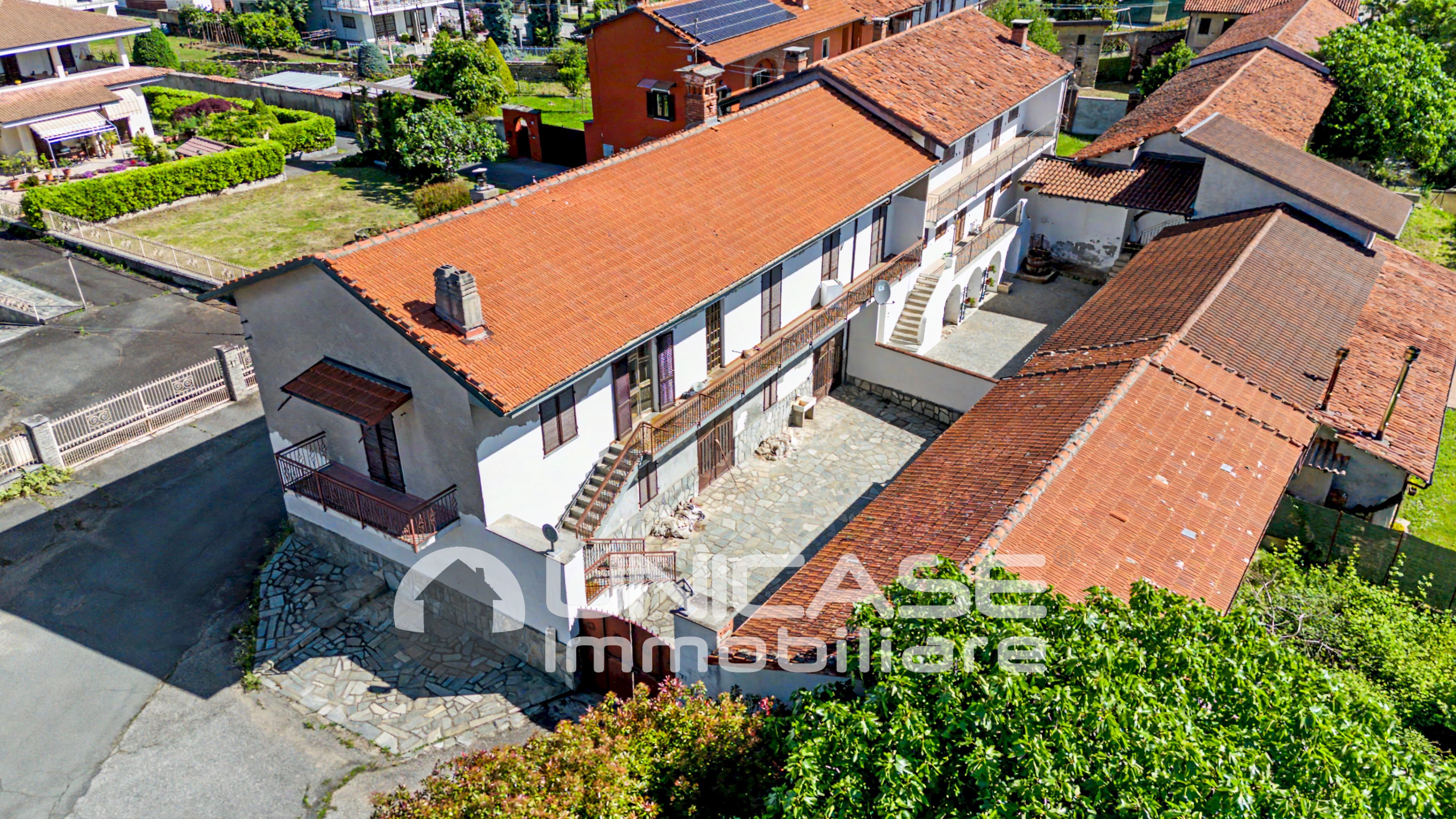 Semi-detached house strada Pentura, 2, Bricherasio - photo 1